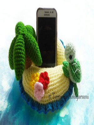 cover image of Island crochet pattern support for smartphone